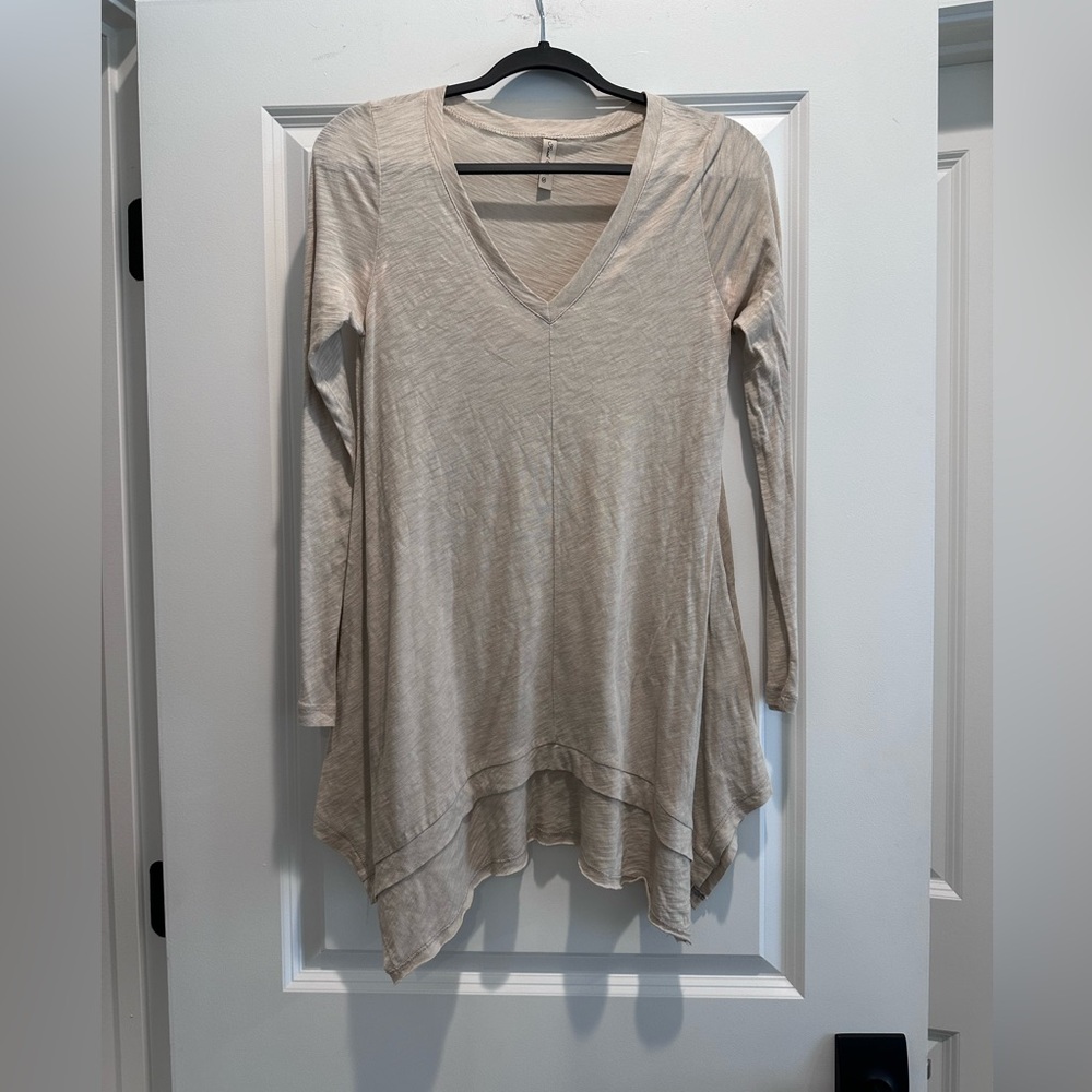 Final Touch Cream V-Neck Tunic